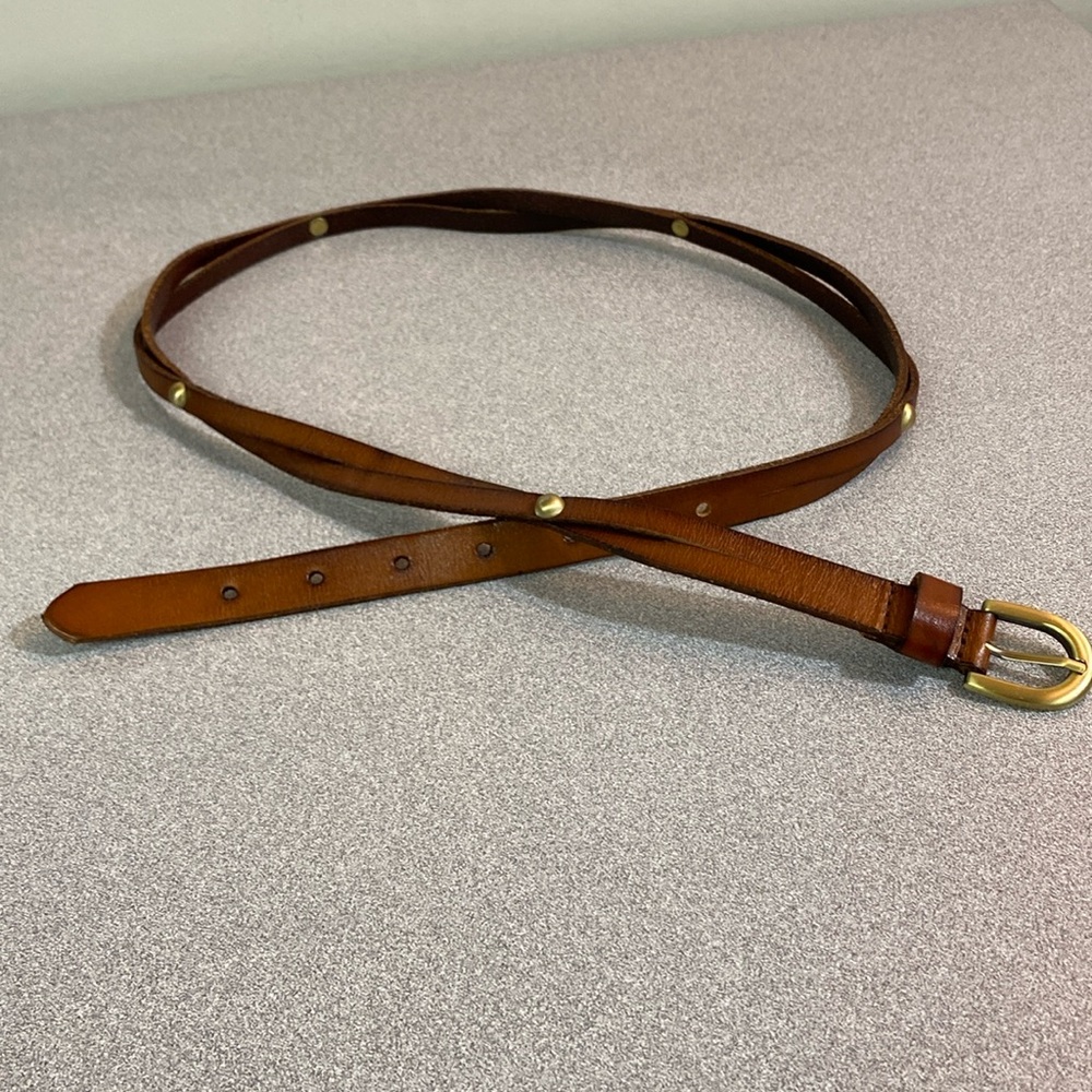 Elise M brown leather belt. Size m/L